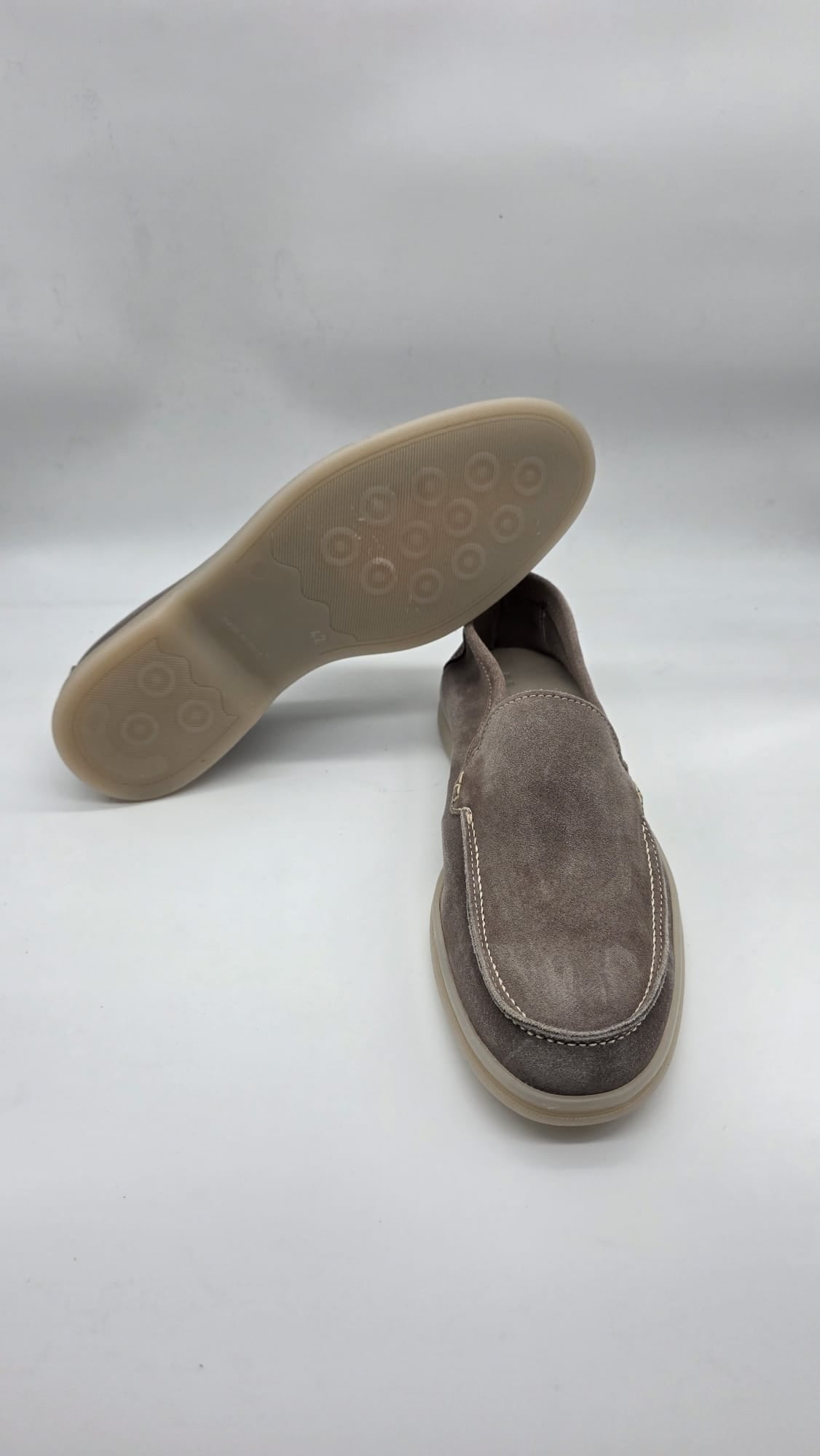 MOCASSINO DA UOMO IN PELLE CAMOSCIO TORTORA