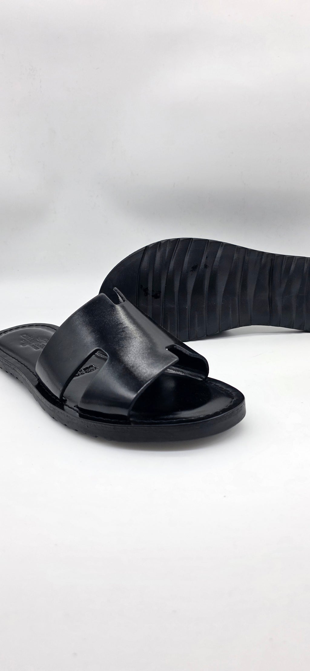 SANDALO HENRY IN VERA PELLE