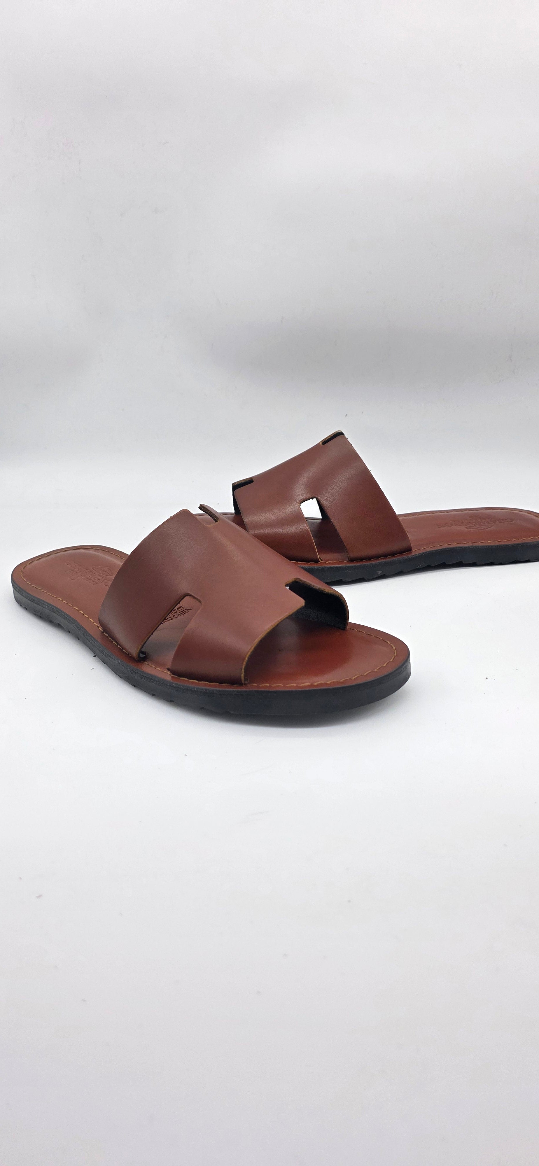 SANDALO HENRY IN VERA PELLE