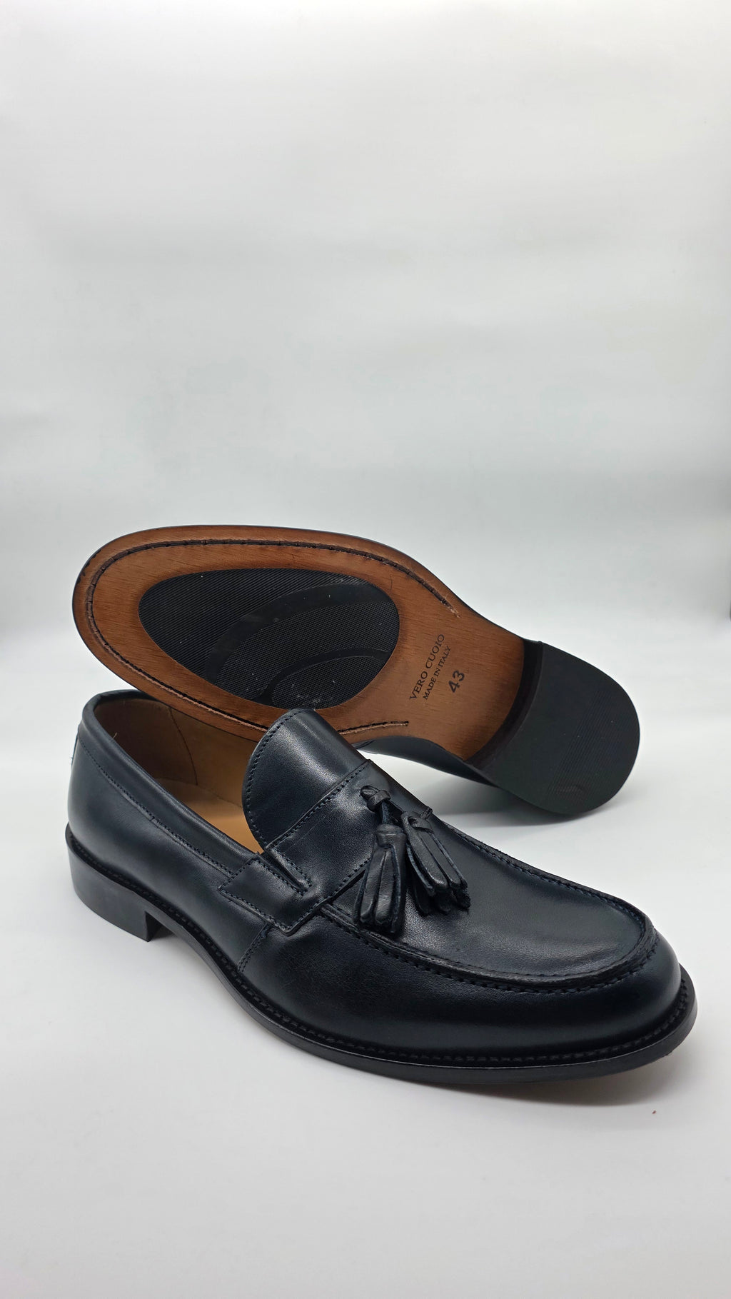 Loafer da uomo in vera pelle blu , fondo cuoio cucitura blake