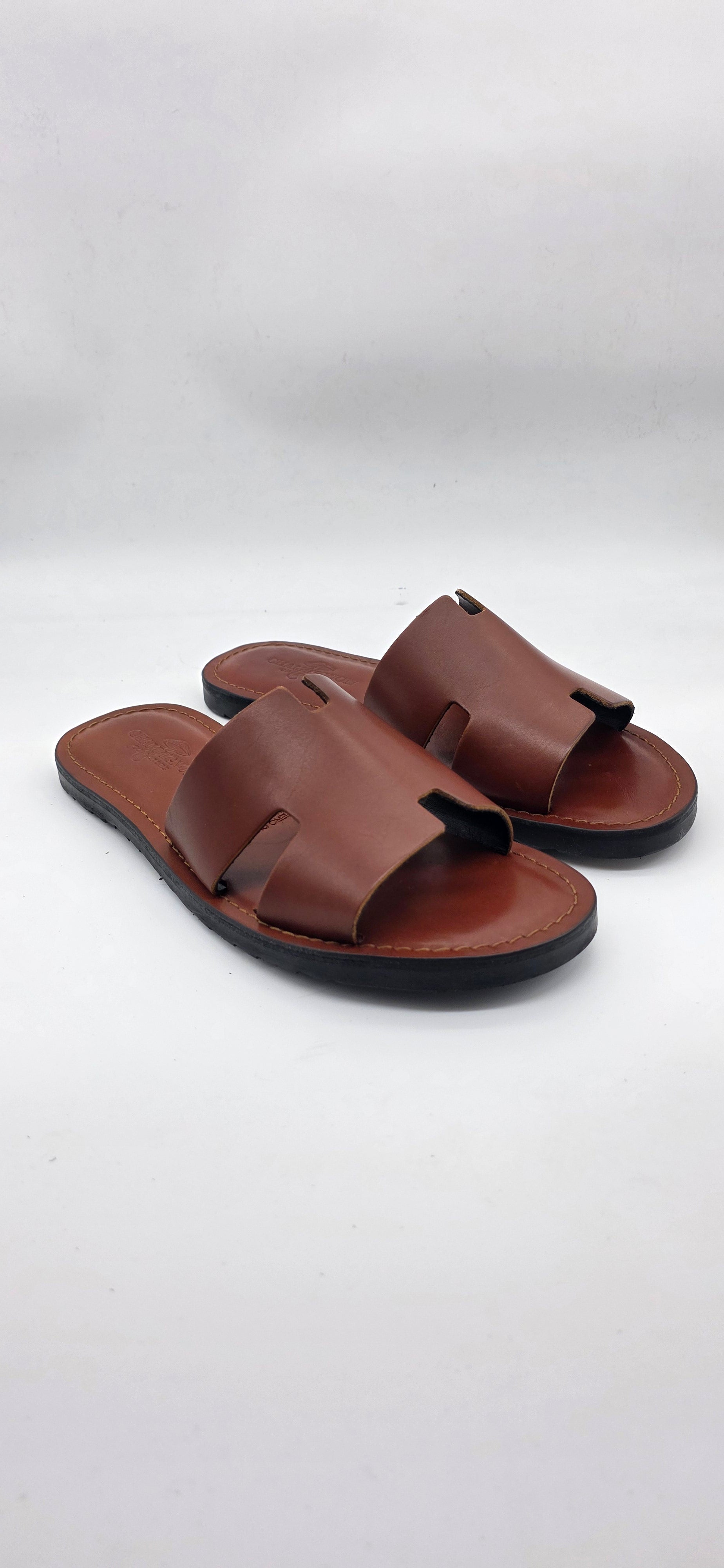 SANDALO HENRY IN VERA PELLE